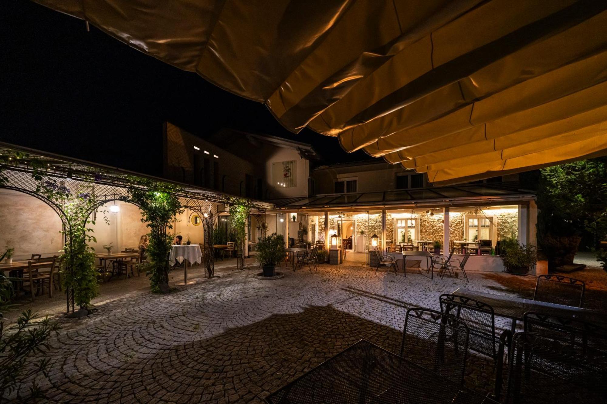 Gaestezimmer La Storia Rosegg Εξωτερικό φωτογραφία